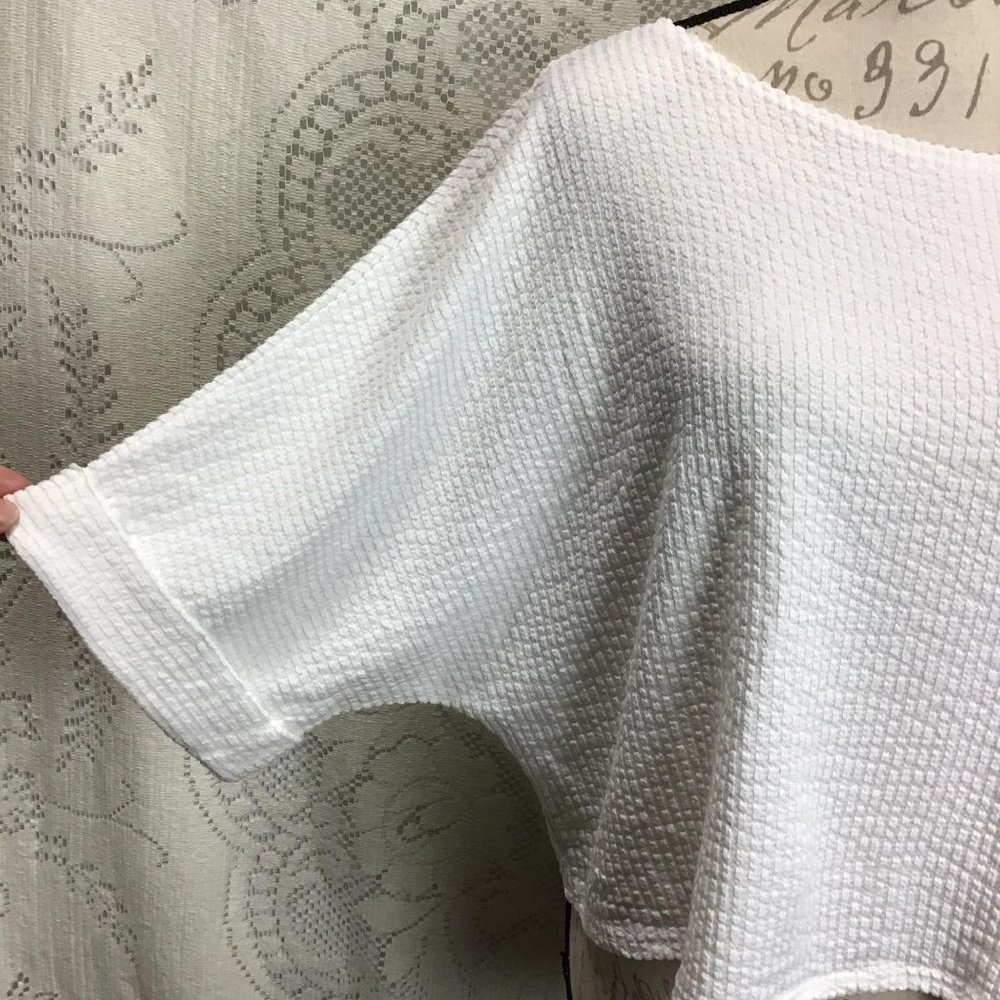 Waffle Knit Cropped Top - Picture 2 of 7